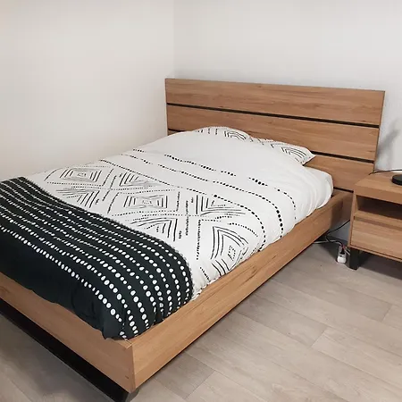 Spacieux - Place De La Republique *